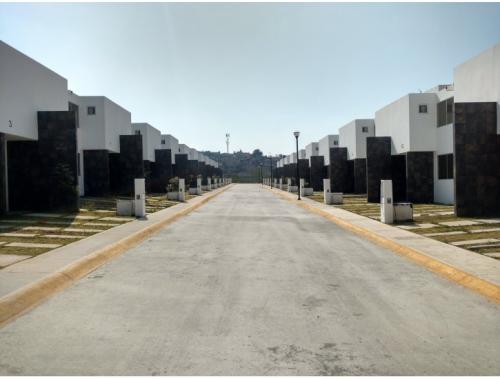 VENTA DE CASAS EN LAGO RESIDENCIAL 3 RECAMARAS 2.5 BAÑOS