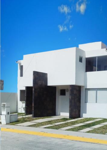 HERMOSAS CASAS EN VENTA EN ZONA RESIDENCIAL