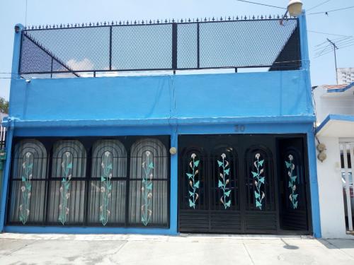 CASA EN VENTA CEYLAN