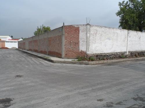 Magnífico Terreno Bardeado