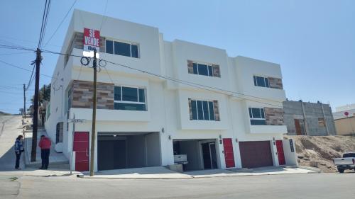 Casa Nueva minimalista Colonia Libertad, Tijuana.