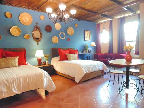 Suites amuebladas para 8 personas por noche o mes