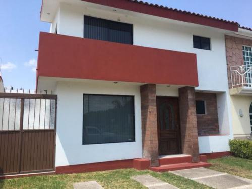 Casa amueblada en renta Irapuato Gto.