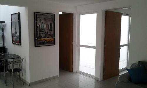 PARA EJECUTIVOS CASA AMUEBLADA AL SUR DE LA CIUDAD