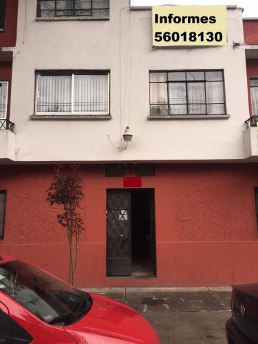 Edificio en calle Monte Albán