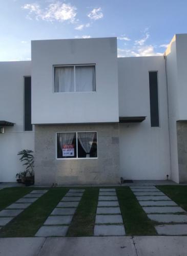 venta de casa en paseos del bosque, corregidora, Querétaro
