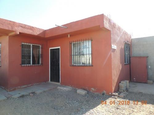 CASA EN VENTA RUMBO A SANTA FE