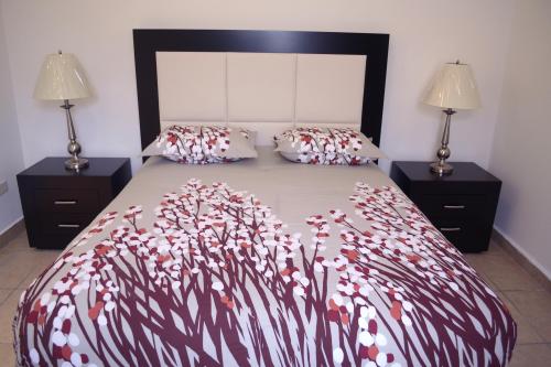 DEPARTAMENTO AMUEBLADO MUY TRANQUILO