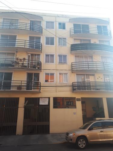 Renta de bonito departamento en la Col. Santo Domingo