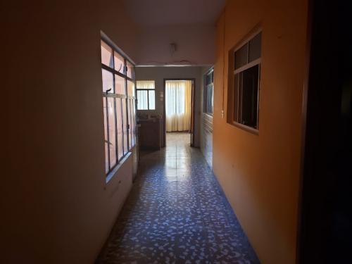 CASA DUPLEX EN VENTA HABITACIONAL Y/O NEGOCIO, ZONA DEL ENCINO