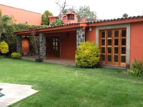 Preciosa casa en renta en Ahuatepec. Cuernavaca