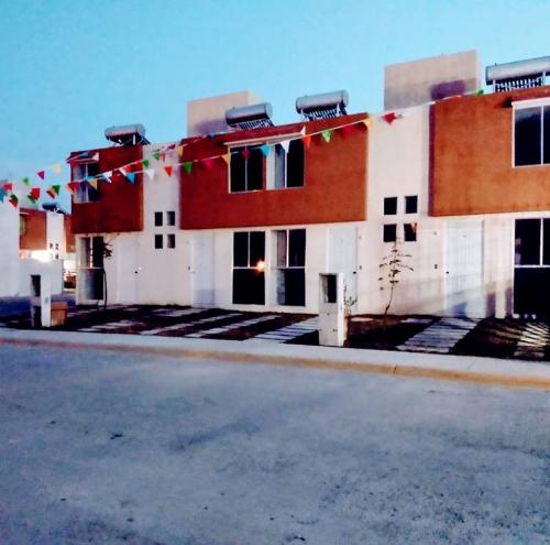 ESTRENA NUEVA CASA VAMOS