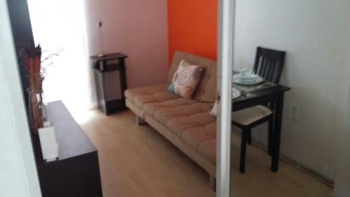 tu familia y tu con nueva casa