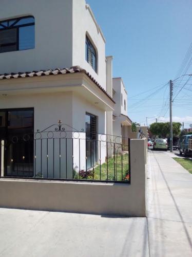 Casa en Renta en Lomas de Zapopan 