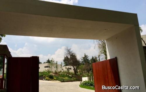 CASA  MINIMALISTA EN CONDOMINIO