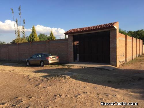 VENDO CASA DE CAMPO JUNTO A CLUB CAMPESTRE SAN CARLOS
