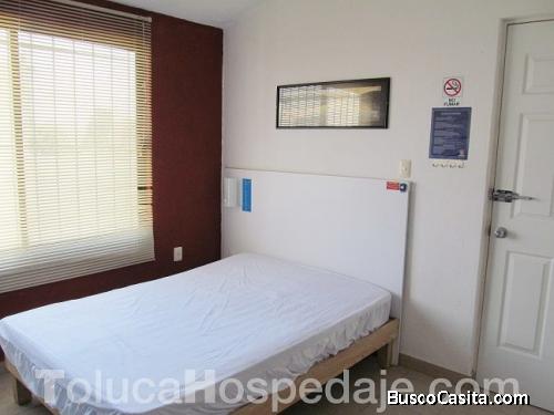 ????Renta habitación en Toluca con servicios y garage $2,750
