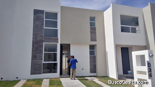 SE RENTA CASA NUEVA A 2 MINUTOS DE LA UNIVERSIDAD BONATERRA AL SUR