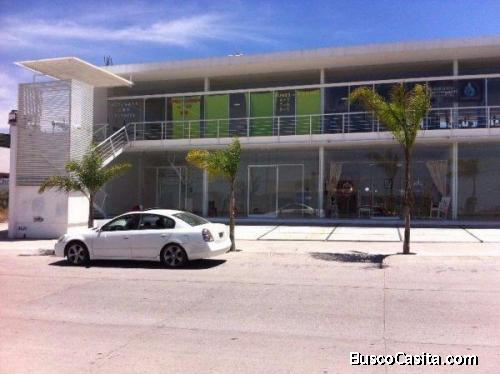 La Firma Real State Vende Plaza Comercial con Locales ya Rentados al Oriente