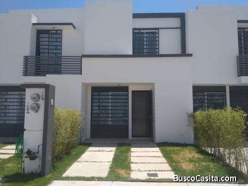 Casa Nueva Completamente Amueblada en Clouster