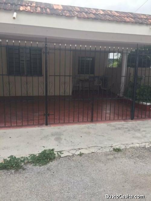 CASA EN VENTA EN EL FRACCIONAMIENTO CARMEN