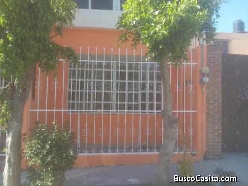 Casa de 4 Recámaras en Colonia Snte en Puebla