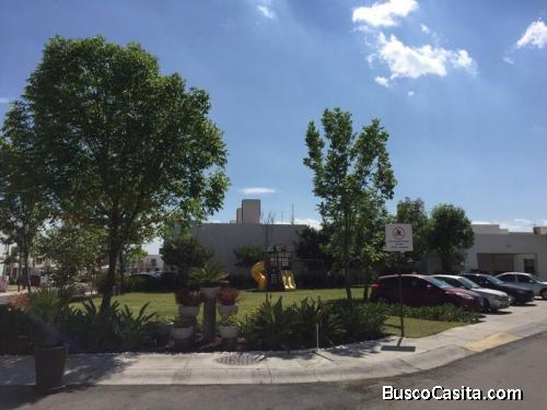 Casa en ubicación excelente en Querétaro