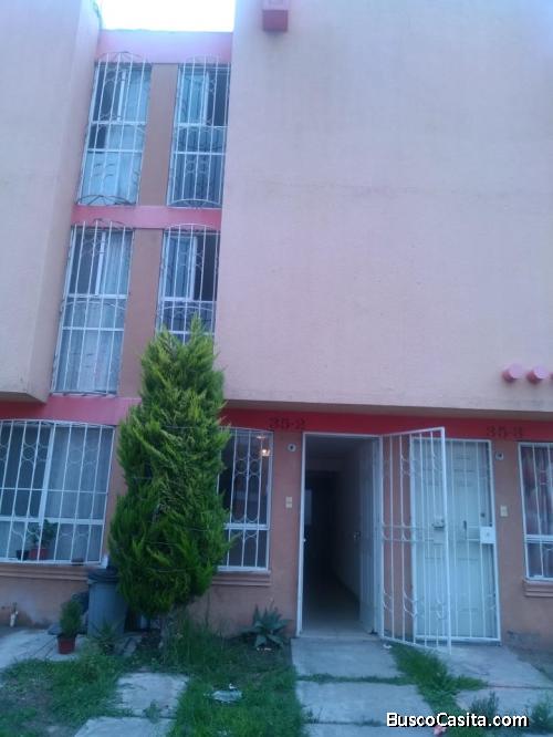 Casa de 3 plantas, lista para habitar