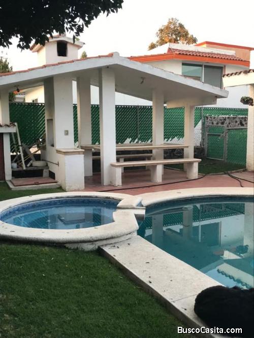 CASA EN VENTA EN FRACC LOMAS DE COCOYOC $3,400.000