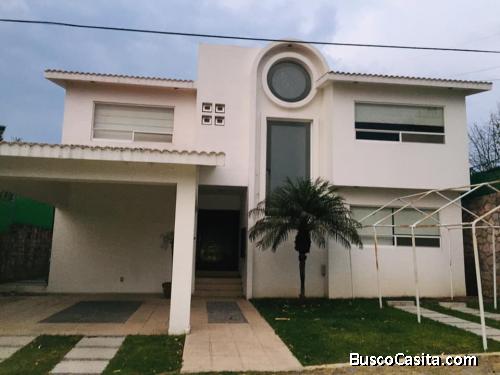 EXCELENTE CASA EN VENTA EN OAXTEPEC BONITOS ACABADOS