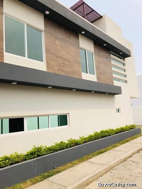 HERMOSA CASA EN VENTA EN OAXTEPEC CUENTA CON ROOF GARDEN