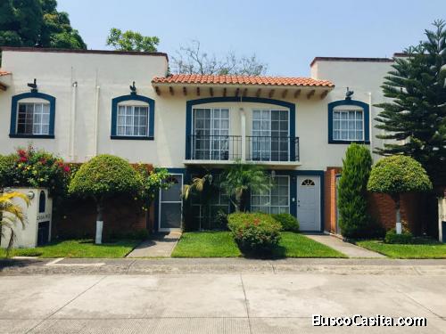 VENTA DE CASA EN CONDOMINIO EN YAUTEPEC 