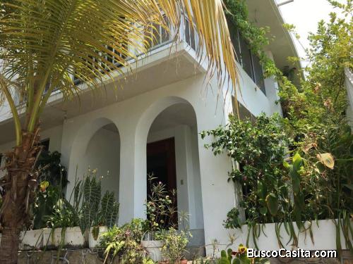Bonita casa en Fraccionamiento Club Deportivo, Acapulco.