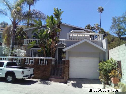 Casa en Col Independencia 