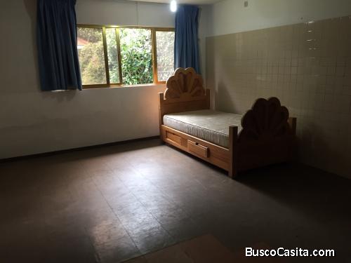 Recamara en renta para 1 o 2 personas