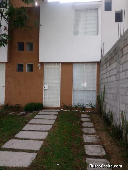 Casas de tres recamaras con posibilidad de crecimiento