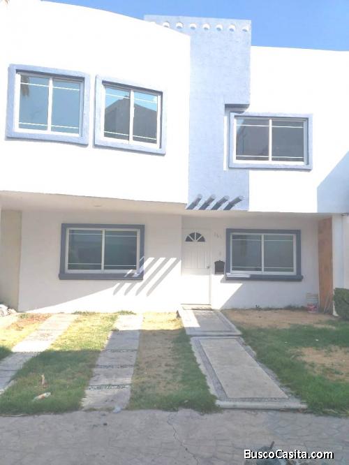 CASA EN FRACC. RESIDENCIAL CERCA DE LA UNIVERSIDAD