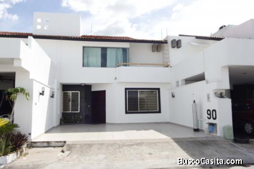 En renta casa en Fraccionamiento Santa Teresa, Villahermosa Tabasco