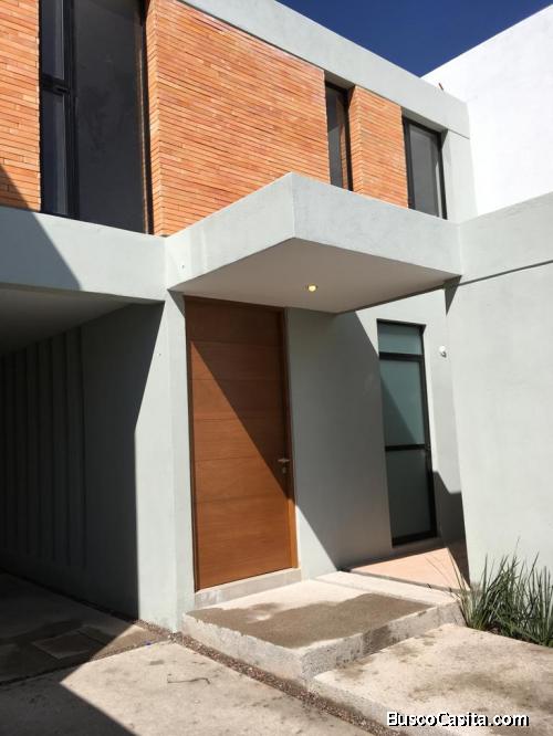 CASA EN VENTA VILLAMAGNA (EXCELENTE ZONA)