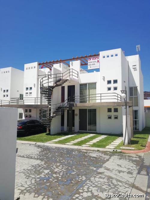 En Sitio del Sol Depto con 3 recámaras y Roof Garden Privado