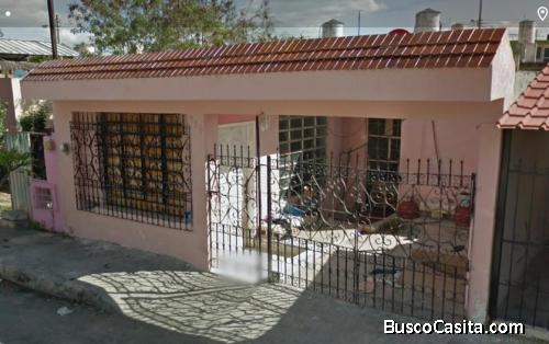 CASA EN VENTA EN JUAN PABLO II