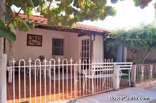 LINDA CASA EN VENTA EN JUAN PABLO II