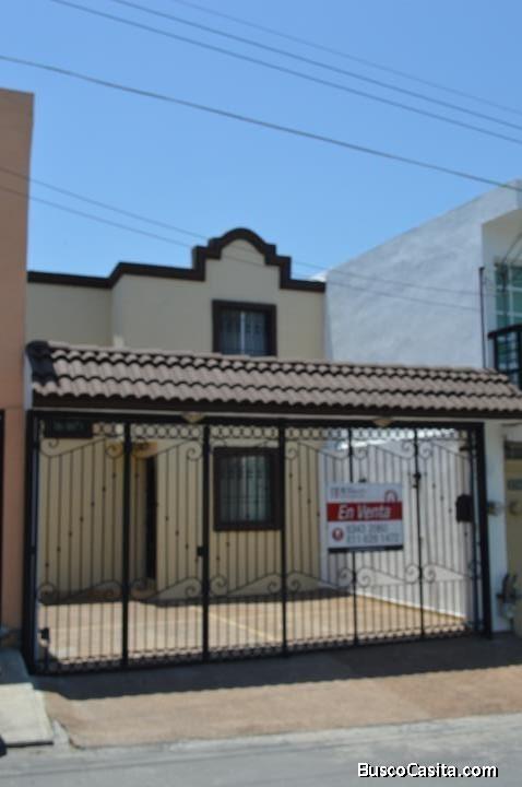 CASA EN VENTA EN FRACC BENITO JUAREZ 400, GUADALUPE, NL