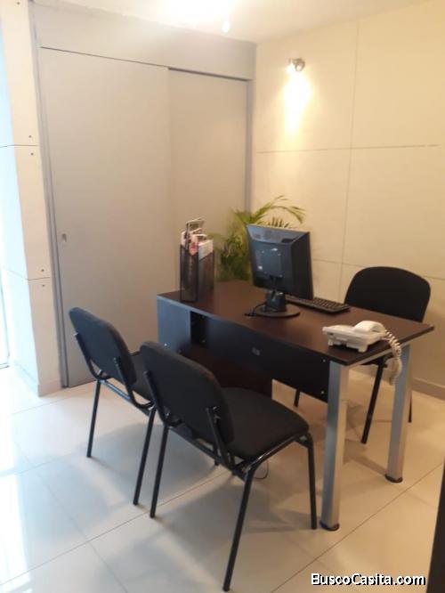 RENTA AHORA UNA OFICINA PARA TI AQUÍ!