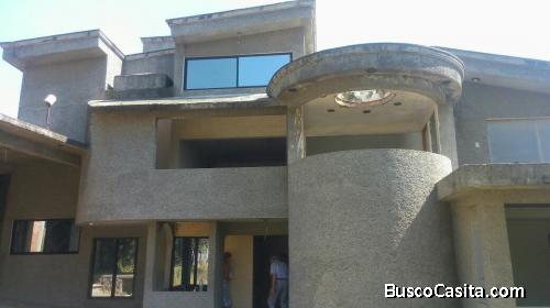 VENTA DE CASA EN OBRA GRIS EN SANTIAGO TEZOYUCA ESTADO DE MÉXICO 