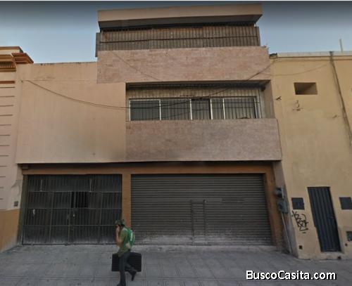 Céntrico edificio en la Ciudad de Mérida.