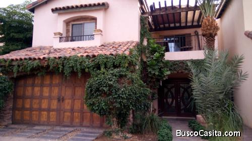 CASA en RENTA en LA TOSCANA Residencial
