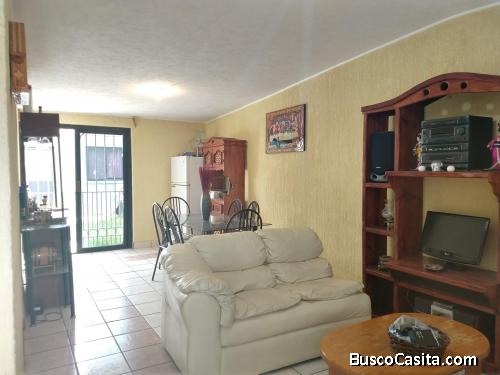 Bonita casa en Ojo de Agua, Tecámac. 