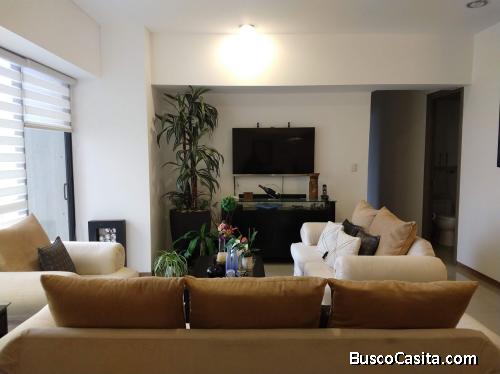 Departamento en Avenida del Imán, Condominio Marsella. 