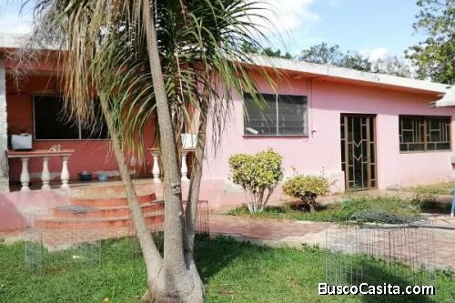 CONFORTABLE CASA EN SAN PEDRO NOH PAT